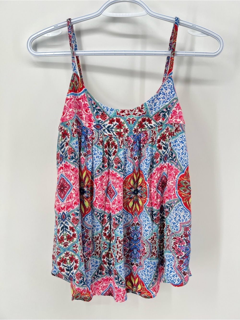 GAP Women’s XS Pink and Blue Boho Bohemian Spaghetti Strap Camisole Tank Top